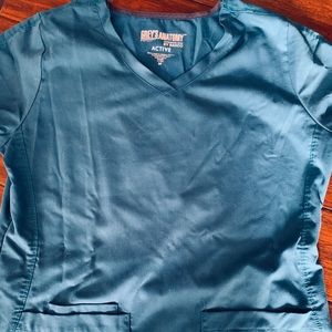 Grey’s Anatomy Active Medium Bahama scrub set